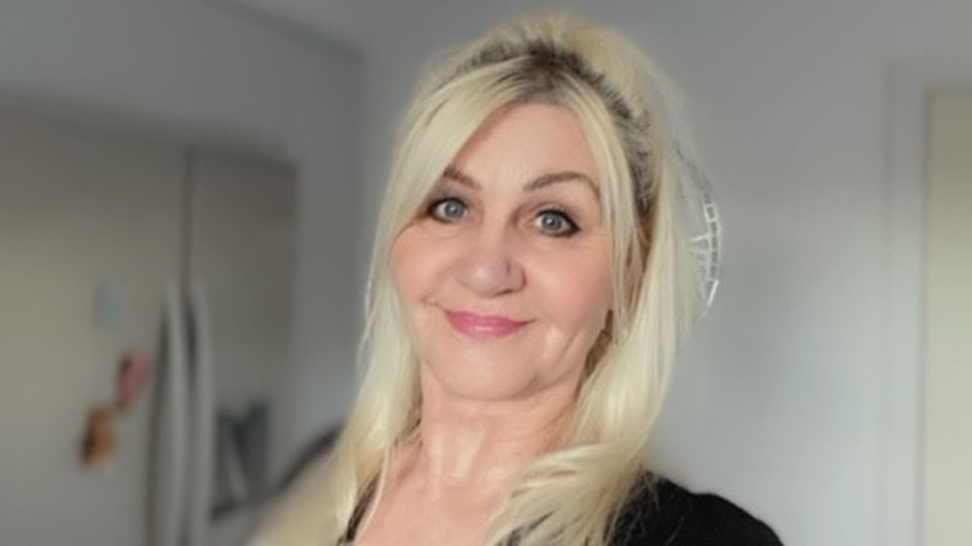 Photo of Angie, a Caseworker at the Home Office.