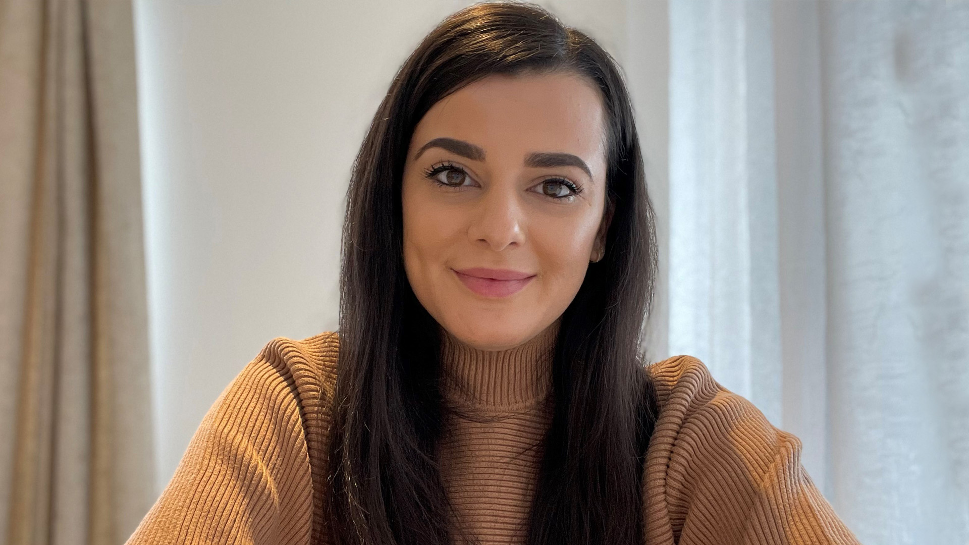 Photo of Sara, a Home Office employee.